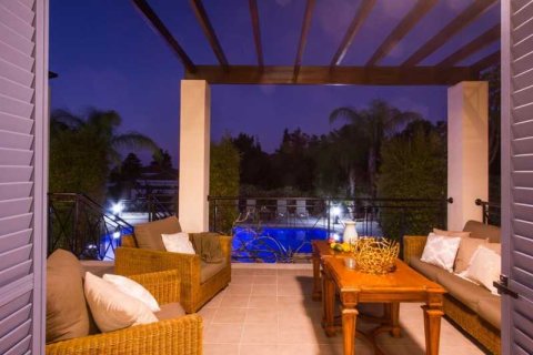 Вилла с 5 спальнями в Полис, Кипр №84386 16