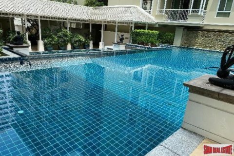 2 bedrooms Apartment in Bangkok, Thailand No. 96281 8