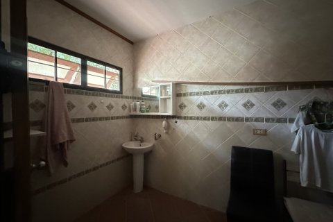 3 bedrooms Villa in Rawai, Thailand No. 97267 19