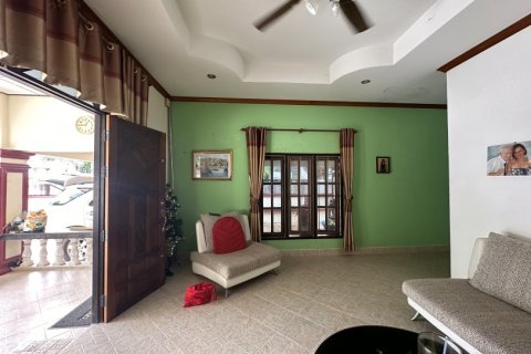 3 bedrooms Villa in Rawai, Thailand No. 97267 5
