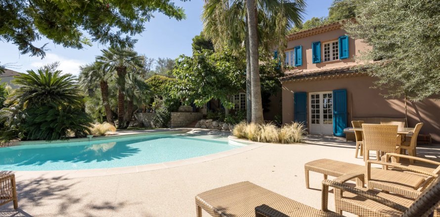 4 chambres Villa à Villefranche-sur-Mer, France No. 73007