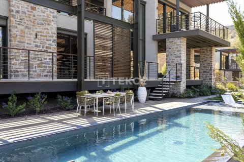 6 bedrooms Villa in Phi Dien, Vietnam No. 11453 6