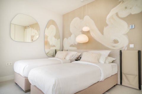 3 bedrooms Penthouse in Dinh An, Vietnam No. 27609 3