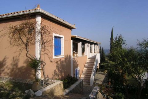 6 bedrooms House in Zakynthos, Greece No. 24761 3