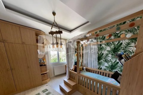 4 rooms Apartment in Dao Huu Canh, Vietnam No. 11708 9