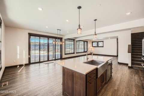 3 dormitorios House en Eagle, USA No. 81117 10