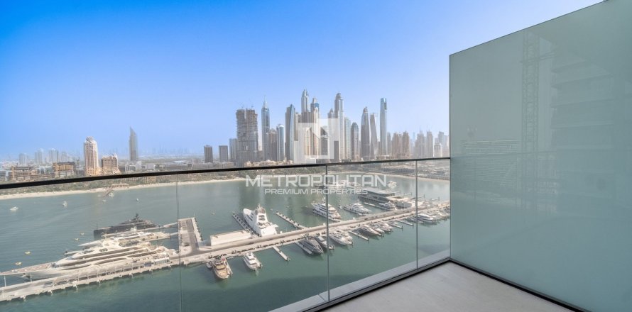 2 bedrooms Apartment in EMAAR Beachfront, UAE No. 119463