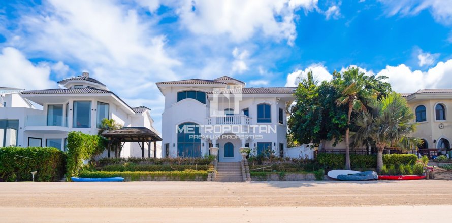 4 bedrooms Villa in Garden Homes, UAE No. 119500