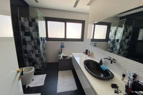 Вилла с 3 спальнями в Пафос, Кипр №64858 10