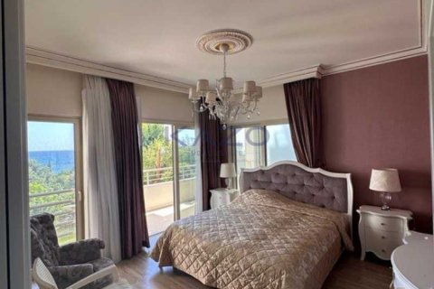 3 bedrooms Apartment in Germasogeia, Cyprus No. 65778 7