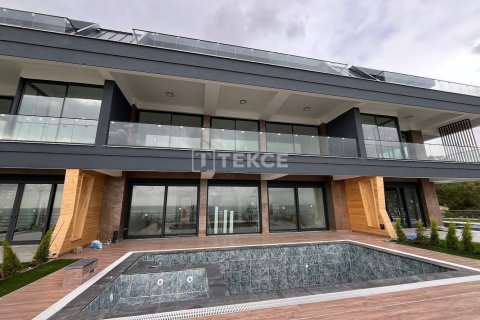 5 bedrooms Villa in Chau Lang, Vietnam No. 11686 3