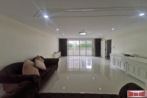3 bedrooms Apartment in Bangkok, Thailand No. 96151 19