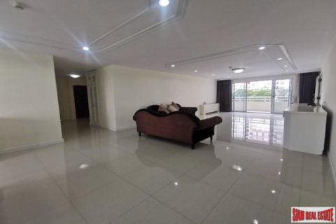 3 bedrooms Apartment in Bangkok, Thailand No. 96151 5