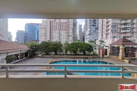 3 bedrooms Apartment in Bangkok, Thailand No. 96151 16