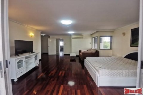 3 bedrooms Apartment in Bangkok, Thailand No. 96151 9