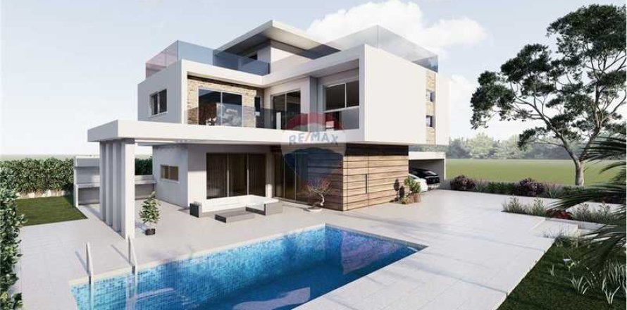 4 bedrooms Villa in Pyla, Cyprus No. 72176