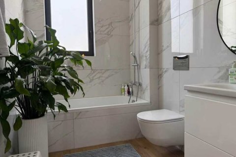 3 bedrooms Apartment in Agios Athanasios, Cyprus No. 103307 7