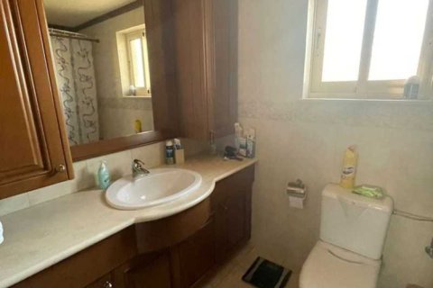 4 bedrooms House in Limassol, Cyprus No. 101939 6
