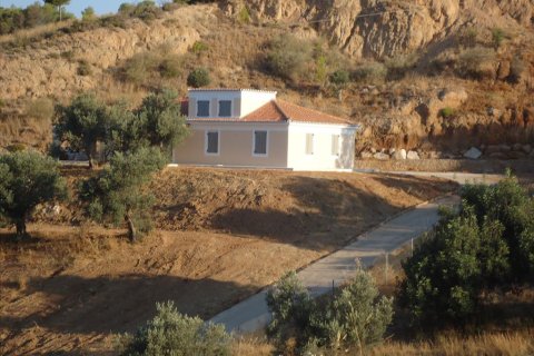 4 bedrooms House in Argolis, Greece No. 60339 2