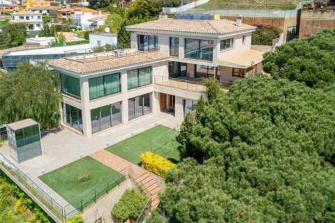 4 bedrooms House in Blanes, Spain No. 25429