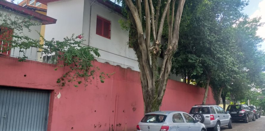 4 bedrooms House in Sao Paulo, Brazil No. 62402