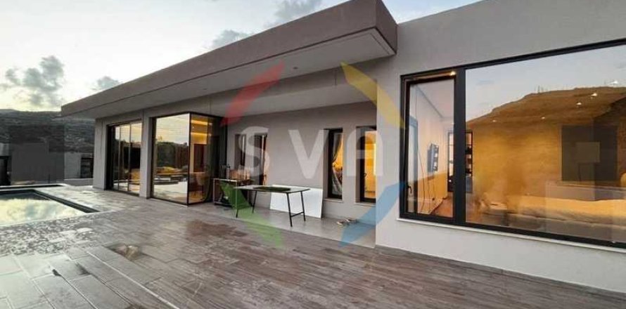 3 bedrooms Apartment in Akrounta, Cyprus No. 103673