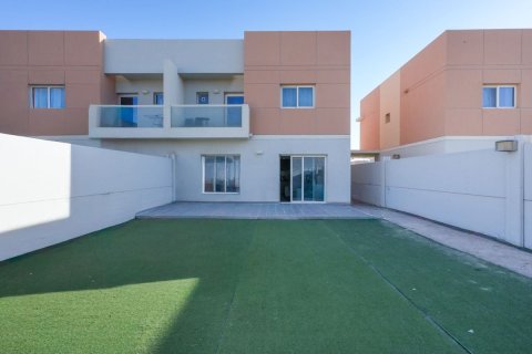 3 bedrooms Townhouse in Al Hadid W Solb Housing, Vietnam No. 95275 3