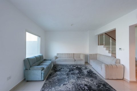 3 bedrooms Townhouse in Al Hadid W Solb Housing, Vietnam No. 95275 4