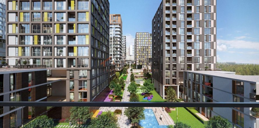 3 dormitorios Apartment en Basaksehir, Turkey No. 116064