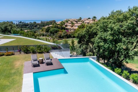 4 bedrooms Villa in Tan Xuan, Vietnam No. 27598 14