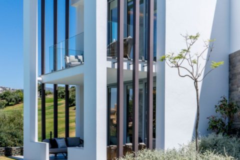 4 bedrooms Villa in Tan Xuan, Vietnam No. 27598 15