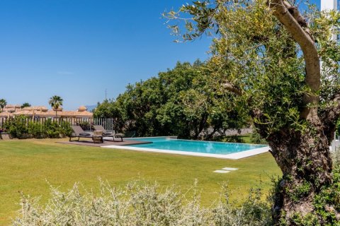 4 bedrooms Villa in Tan Xuan, Vietnam No. 27598 12