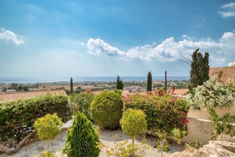 4 bedrooms Villa in Paphos, Cyprus No. 99825 21