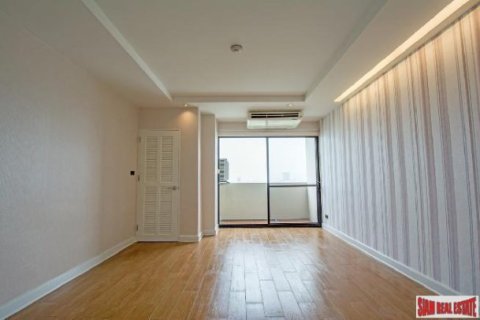 3 bedrooms Penthouse in Bangkok, Thailand No. 96467 17