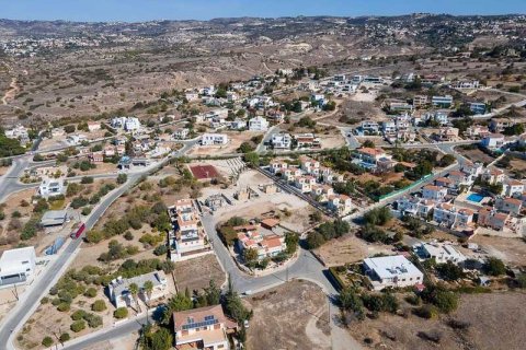 4 bedrooms Villa in Konia, Cyprus No. 84052 6