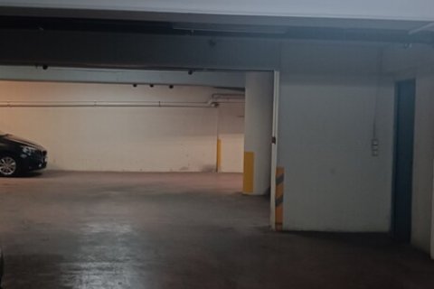 1250m² Commercial property à Athens, Greece No. 57709 11