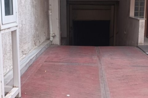 1250m² Commercial property à Athens, Greece No. 57709 3