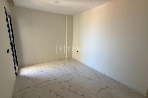 3 bedrooms Apartment in Quang Minh, Vietnam No. 92497 17