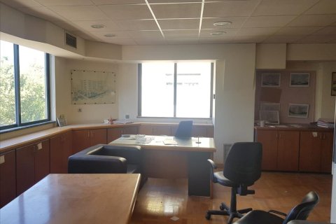 130m² Commercial property à Irakleio, Greece No. 56495 2