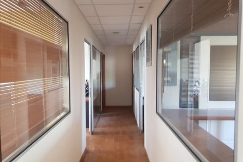 130m² Commercial property à Irakleio, Greece No. 56495 9