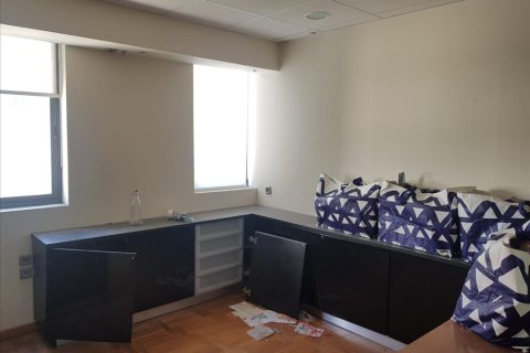 130m² Commercial property à Irakleio, Greece No. 56495 10