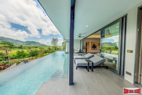 3 bedrooms Villa in Phuket, Thailand No. 96013 1