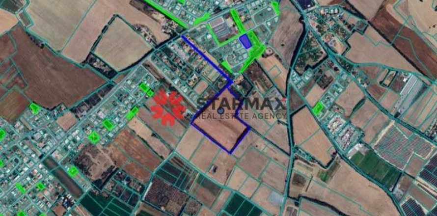 Commercial property à Meneou, Cyprus No. 82490