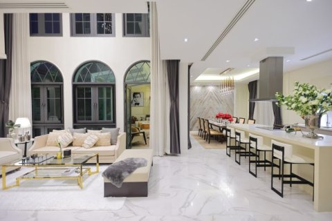 4 bedrooms House in Bangkok, Thailand No. 97161 17