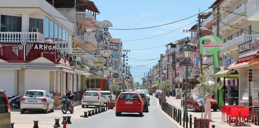 16 habitaciones Hotel en Katerini, Greece No. 56681