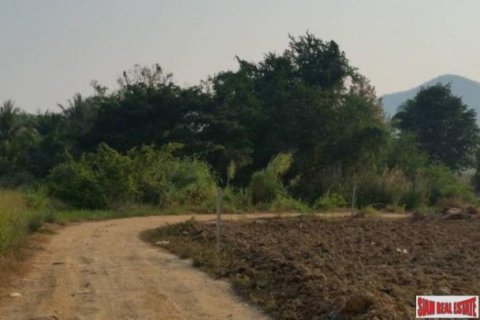 92780m² Land in Hua Hin, Thailand No. 96360 10