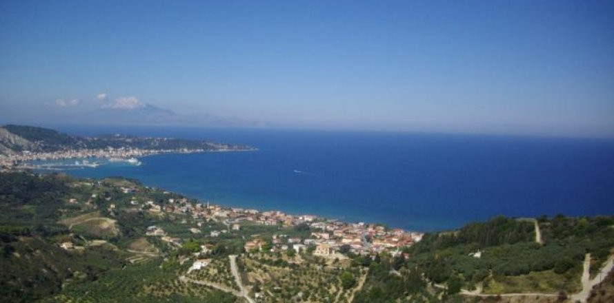 Land in Zakynthos, Greece No. 24796