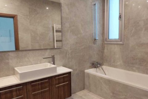 4 bedrooms House in Limassol, Cyprus No. 29933 7