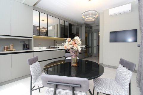 4 bedrooms Apartment in Quang Ngai, Vietnam No. 87695 9