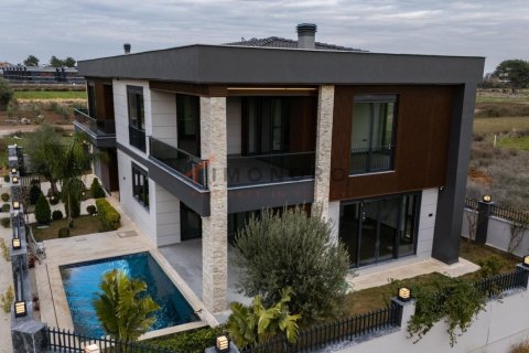 4 bedrooms Villa in Luong Phu, Vietnam No. 115485 1